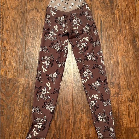 Aerie floral print 7/8 leggings - Picture 5 of 6